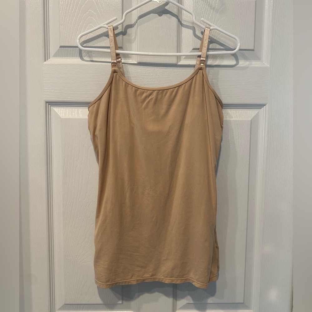 A Pea in the Pod nursing cami